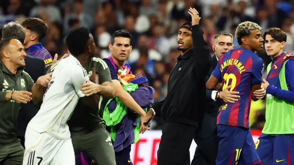 موعد كلاسيكو ريال مدريد وبرشلونة ضمن منافسات الجولة 35 بالدوري الإسباني